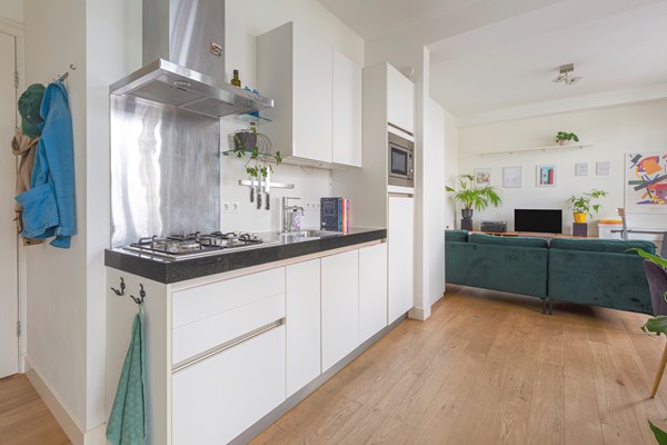 Medium property photo - Pretoriusstraat 56-3A, 1092 GJ Amsterdam